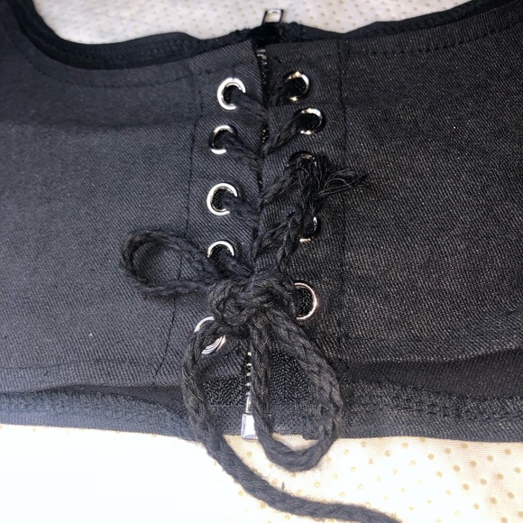 Black crop adjustable corset top xs - Picture 2 of 3